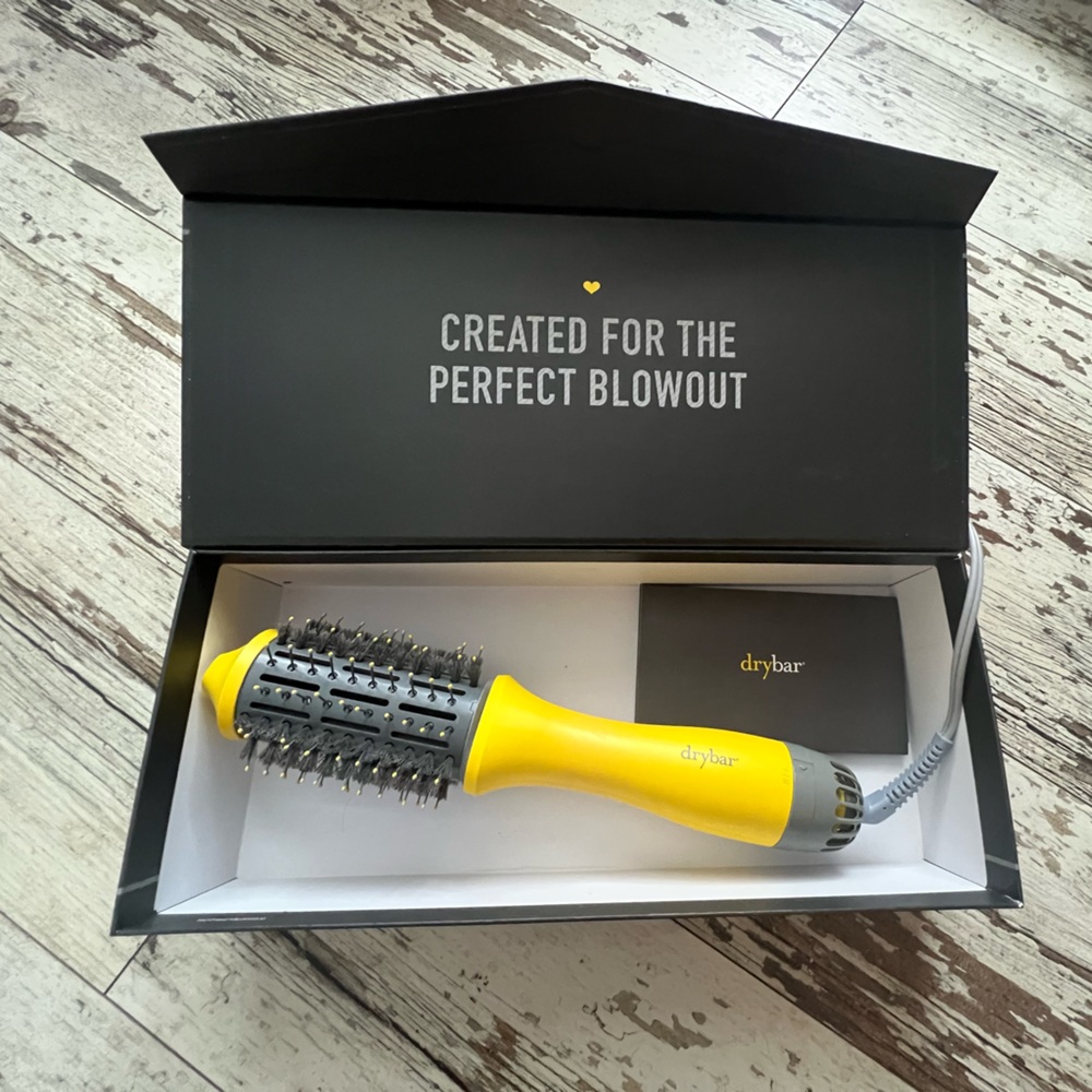 Like new Drybar Single shot hair styler